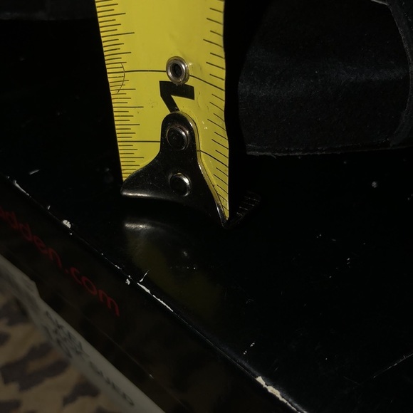 Steve Madden size 10 black suede open toe strappy platforms - Picture 11 of 16